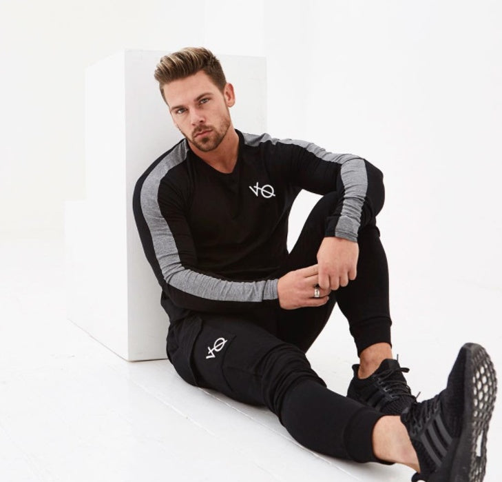 Men’s Slim Fit Long Sleeve T-Shirt – Gym & Streetwear Essential